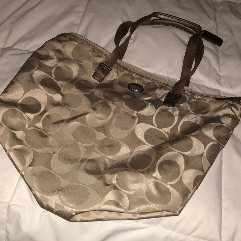 Coach tan tote bag